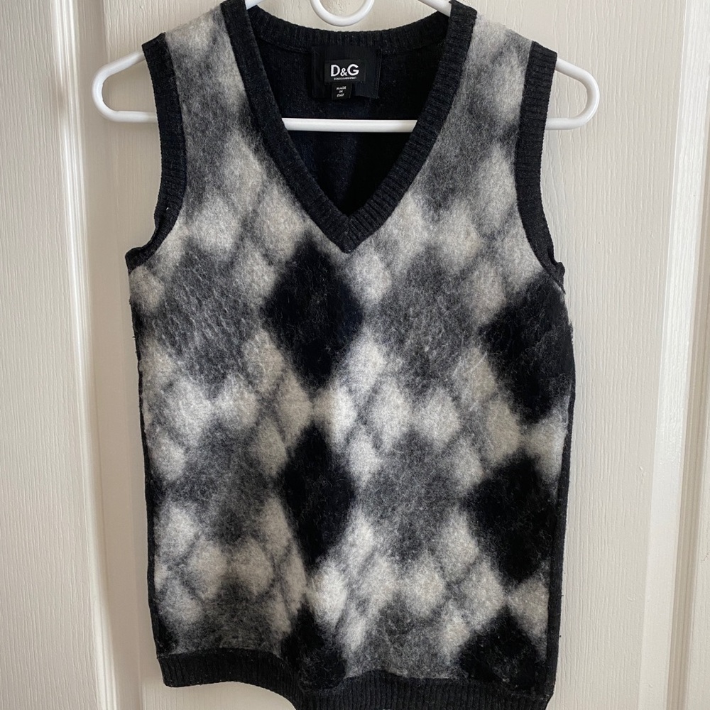 Dolce & Gabbana gray sweater vest